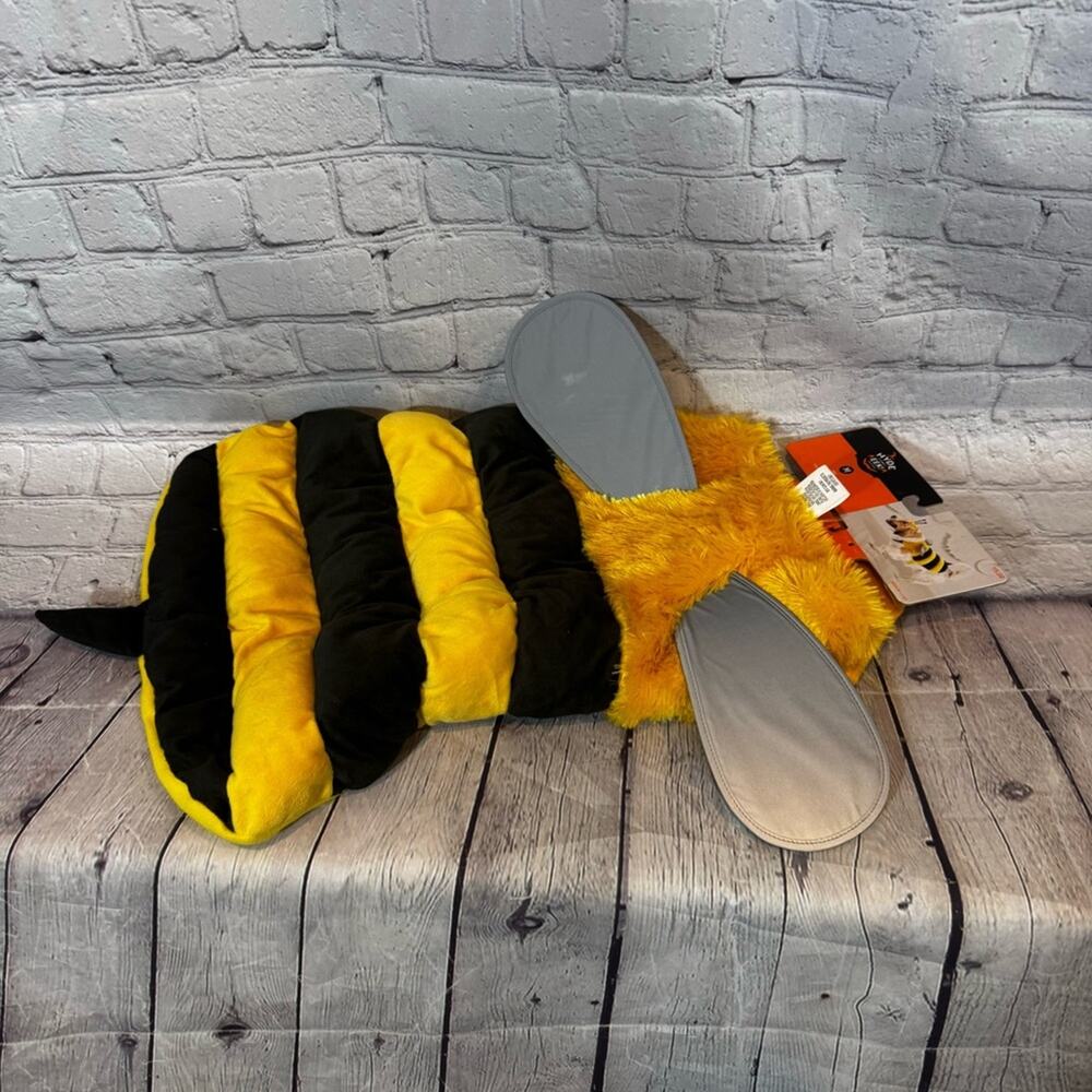 Target Hyde & EEK Dog Bee Halloween Costume